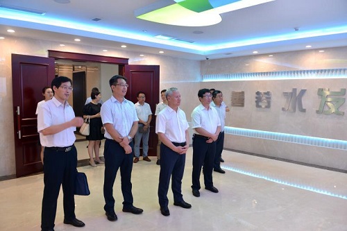 省科技廳黨組成員、副廳長、省外專局局長張祝秀一行到水發(fā)集團調研指導工作